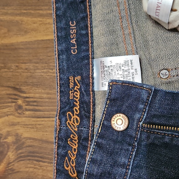 Eddie Bauer Jeans - Picture 7 of 13